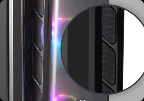 Gabinete Cooler Master MB520, con panel de cristal templado y tres